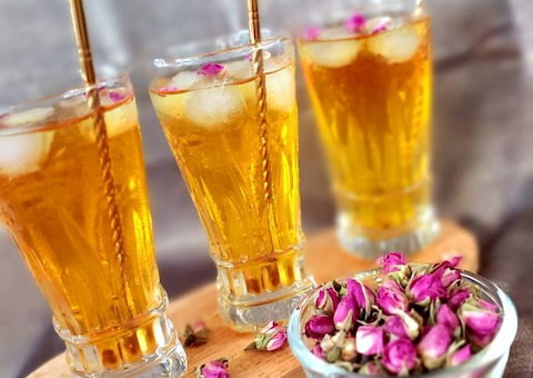 تصویر 2 از خرید و قیمت شربت گلاب زعفران + فروش صادراتی